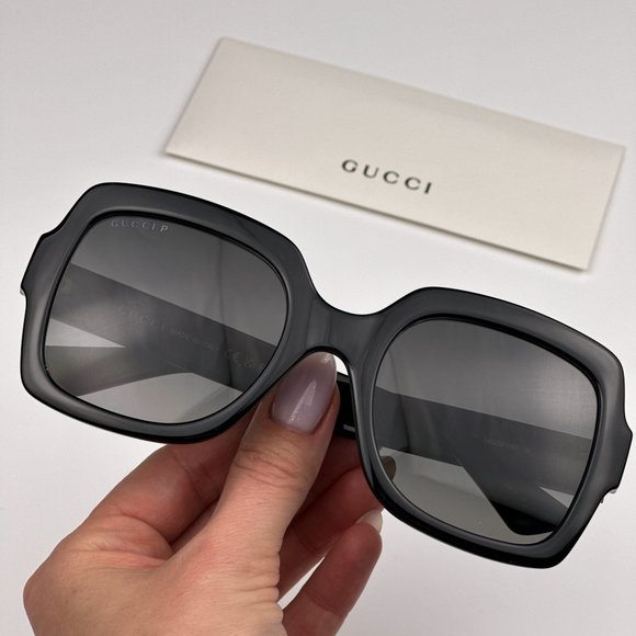 Gucci GG1337S 002 Sunglasses Shiny Black Gradient Gray Polarized Square Women main image 11